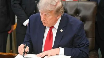 Trump Ask Supreme Court to Reconsider Birthright Citizenship Case