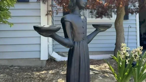 The Bird Girl Statue