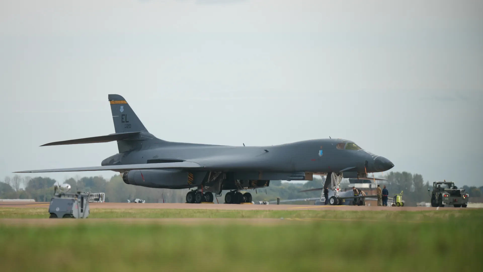 U.S. Relocates B-1 Bombers From British Base Amid Reported Iran-Linked Threat Concerns